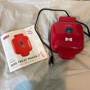 COPY - Dog treat maker